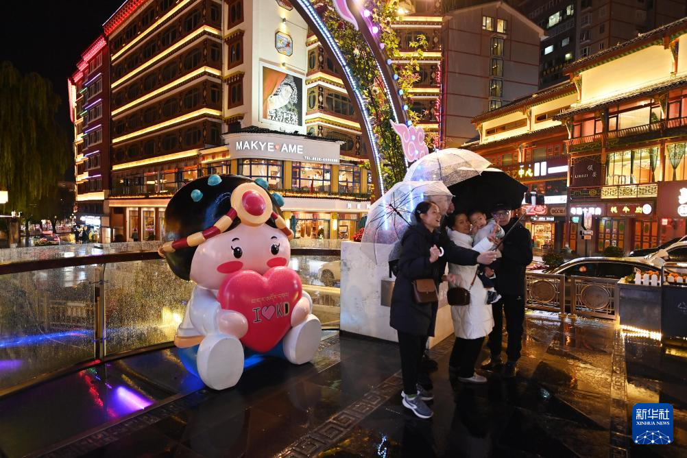 四川甘孜接待游客量创同期历史新高(图5)