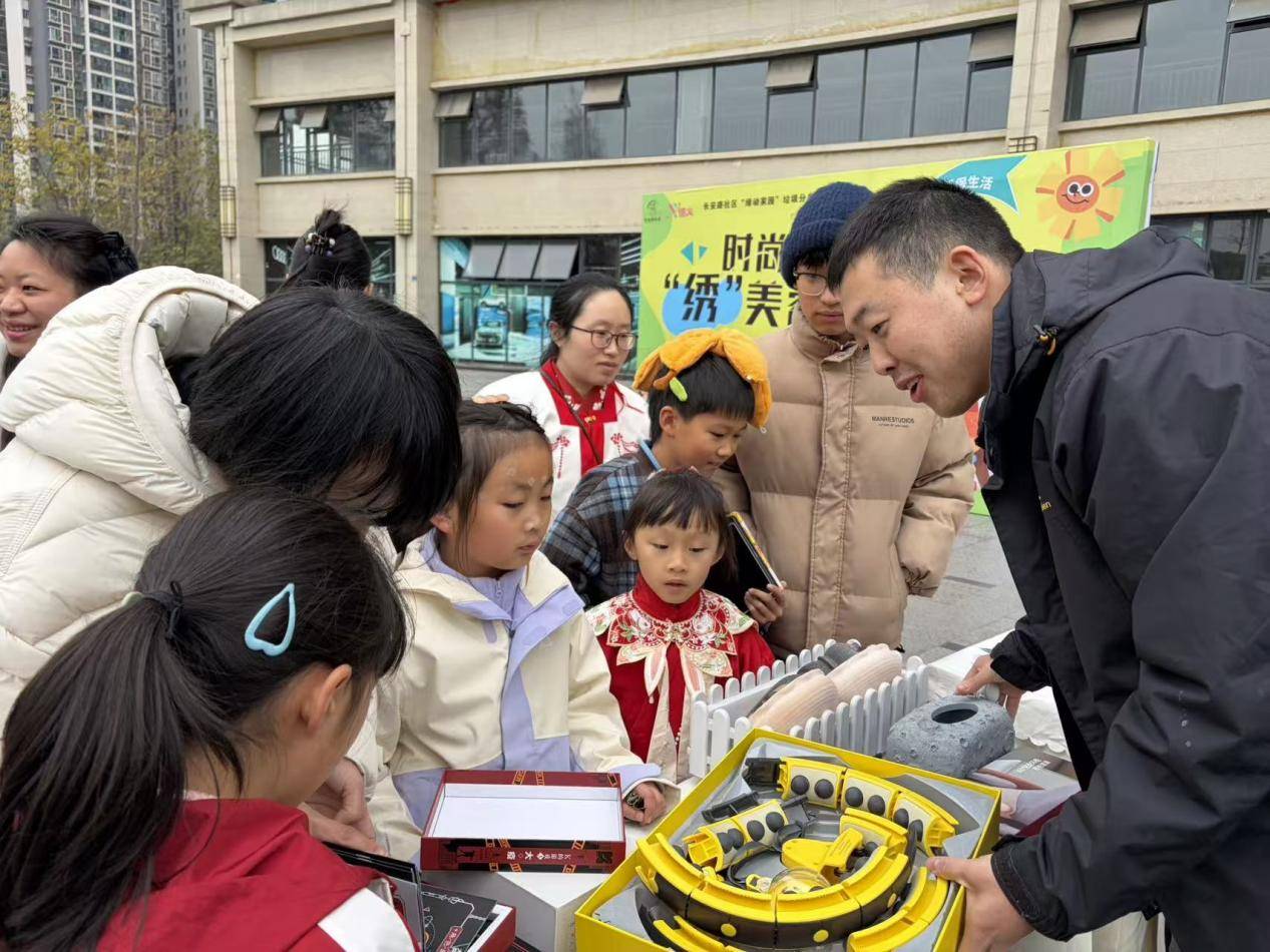 时尚分类 ·“绣”美蓉城|绿色购物节主题义卖活动 (图4)