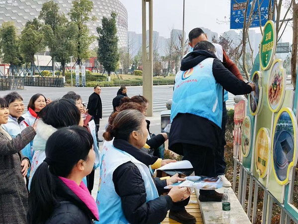 天回镇街道杜家碾社区驿站功能优化共创行动 方寸焕新传文脉(图10)