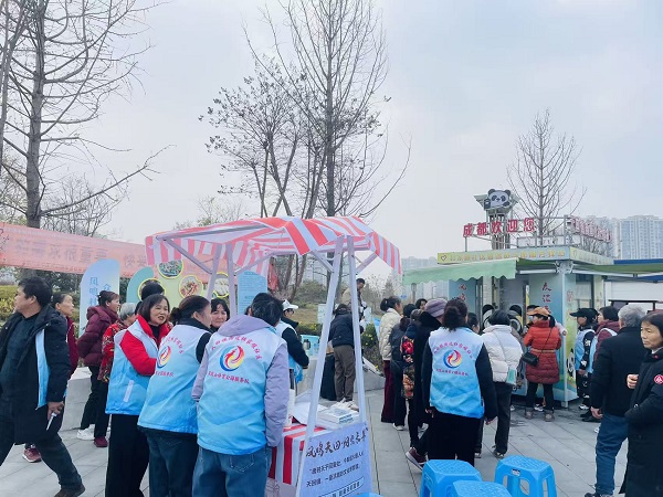 天回镇街道杜家碾社区驿站功能优化共创行动 方寸焕新传文脉(图17)