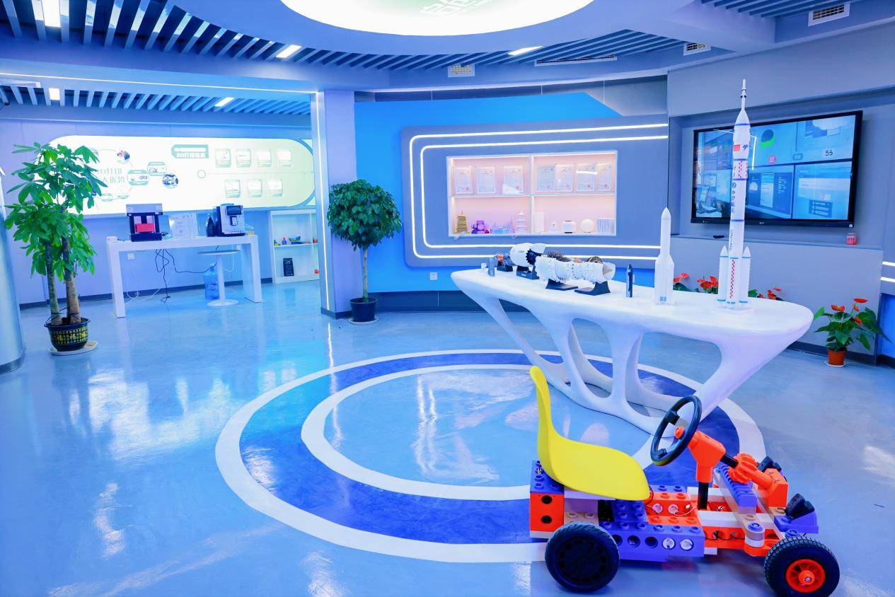 校地融合育新人 智汇未来强思政 温江大学城产学研创联席会暨思政大联盟 工作推进会成功举行(图2)