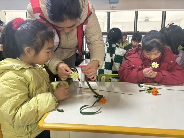 冬韵启智 乐学同行——方兴社区冬令营开营顺利开展(图1) 冬韵启智 乐学同行——方兴社区冬令营开营顺利开展(图1)