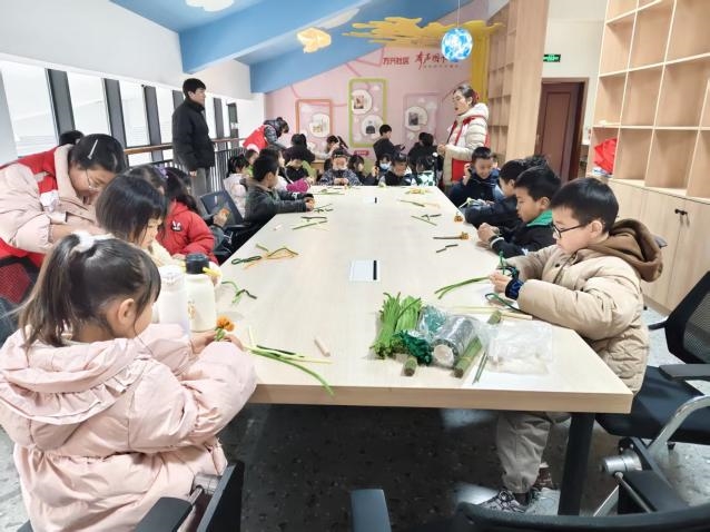 冬韵启智 乐学同行——方兴社区冬令营开营顺利开展(图3) 冬韵启智 乐学同行——方兴社区冬令营开营顺利开展(图3)