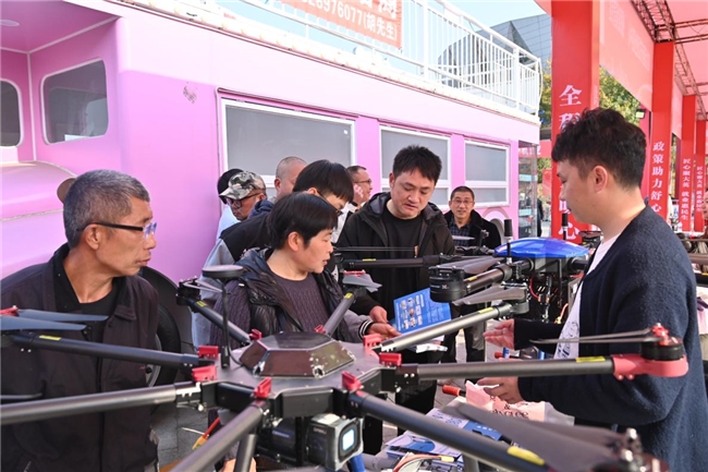 遂宁大英：就业不用去远方，好岗在家乡(图2)