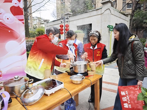 晋阳社区“融合家・元夕暖聚”元宵节主题活动圆满举办(图5) 微信图片_2026-03-02_144851_010.jpg