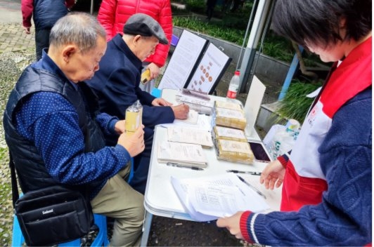 “小修补”撬动“大治理”  ——从“废弃长廊”到“锦苑议事亭”的社区微更新案例(图1)