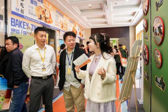 闪耀糖酒会,焕新向未来:黄老五2026糖酒会圆满收官(图13) 闪耀糖酒会,焕新向未来:黄老五2026糖酒会圆满收官(图13)