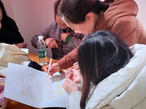 “微”格书驿·海棠“网”事——太华社区中南·海棠集微网格阵地建设案例(图9)