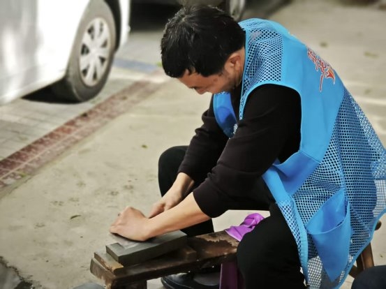 龙泉街道驿河社区举办“绿动春天·碳索未来”驿河社区骑行挑战赛(图3)