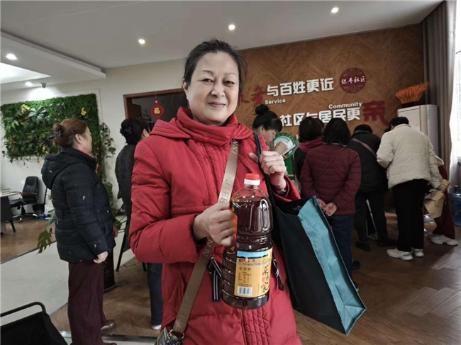 龙泉街道保平社区开展积分兑换活动(图2)