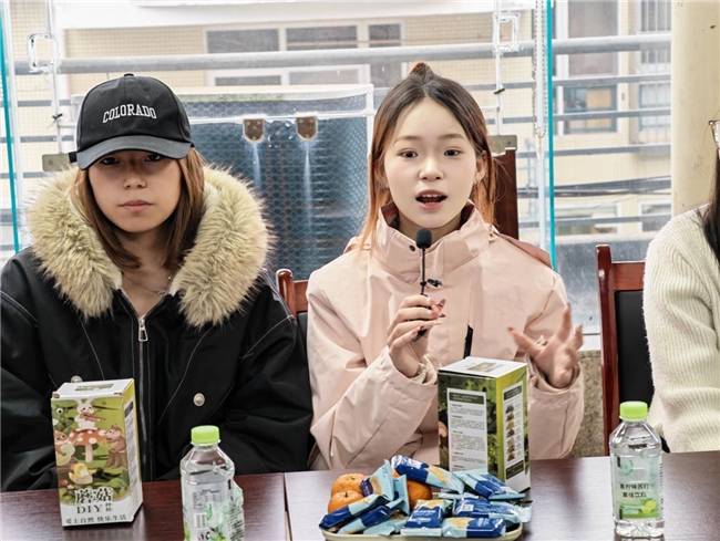 银龄赋能·青春同行：同福社区探索“为老服务+青年成长+社区治理”三位一体融合新模式(图6)