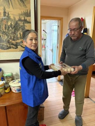 怀嬢关爱小分队开展高龄、独居、失独老人关爱走访活动(图5)