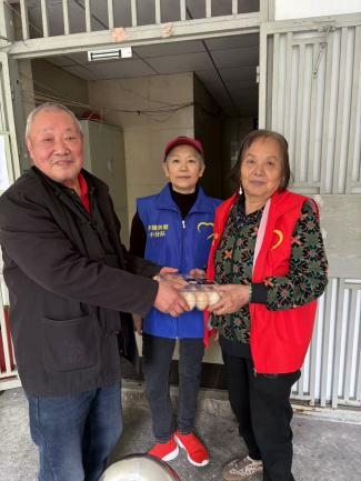 怀嬢关爱小分队开展高龄、独居、失独老人关爱走访活动(图8)