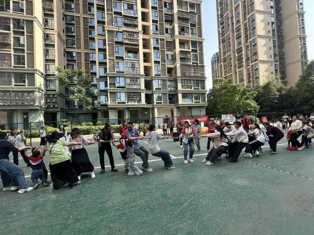 “童趣享运动，邻里乐社区”亲子主题运动活力开赛！阙家社区大小朋友玩嗨啦~ (图1)