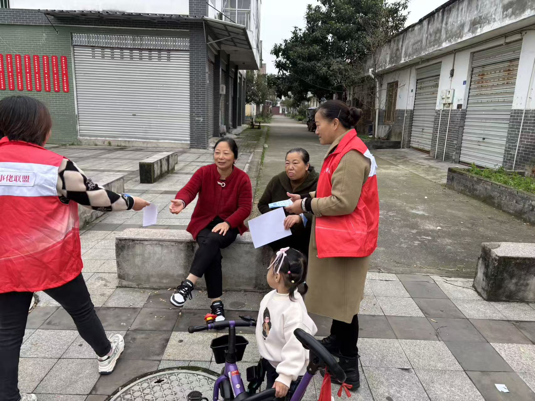 暖冬护家园，火电安全行 —花碑社区开展冬季用电用气安全宣传活动(图5)