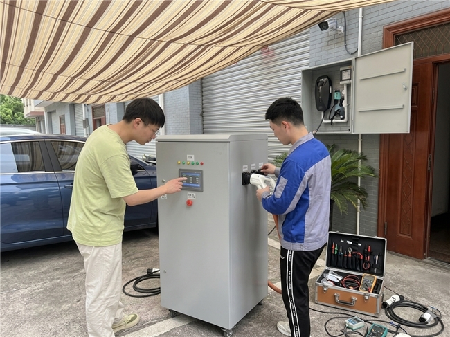 安全充电，社区行——为社区充电桩做个免费“体检”(图2)